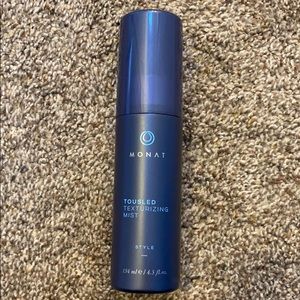 Monat Tousled Texturizing Mist